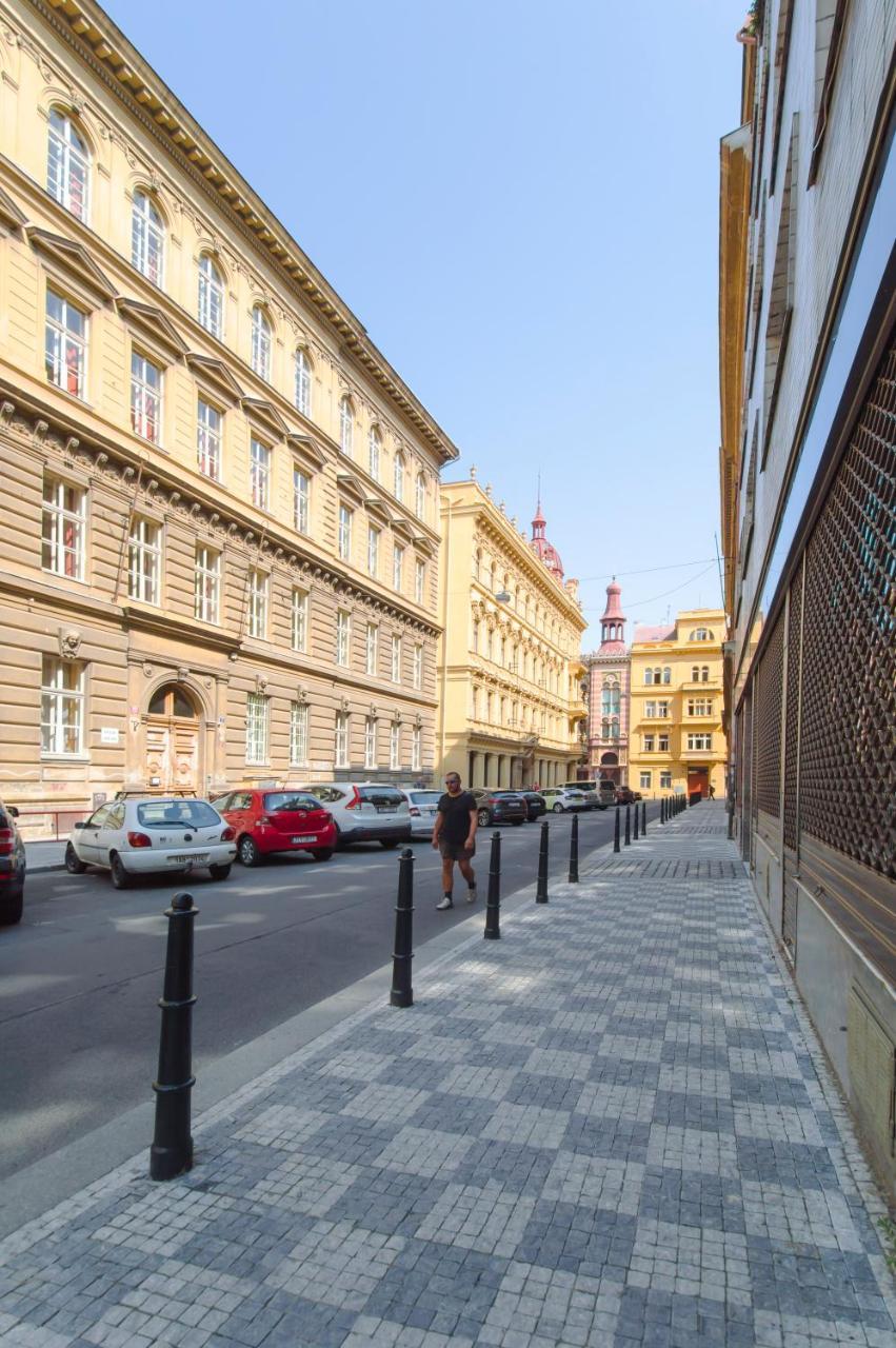 Apartment U Pujcovny 6 Praha Bagian luar foto